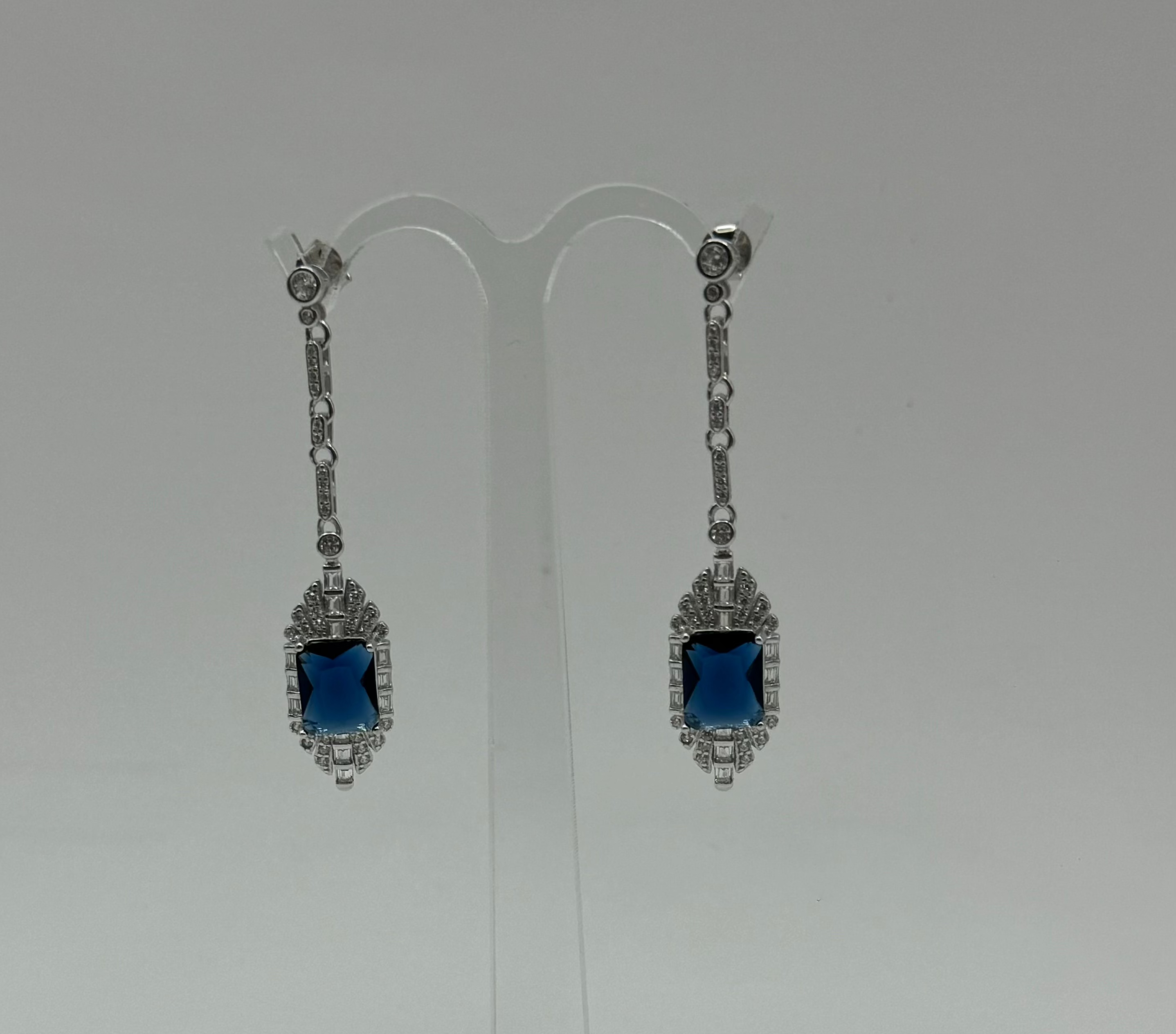 ARETE PLATA LARGO AZUL